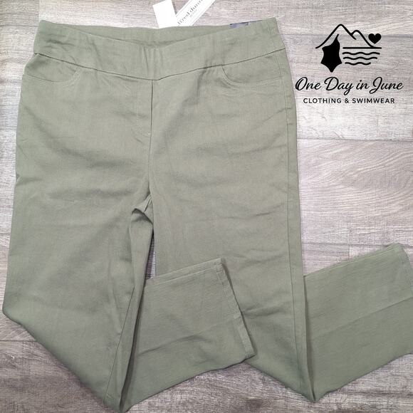 Alfred Dunner Petite Pull On Straight Leg Pants Size 16P - Picture 1 of 6